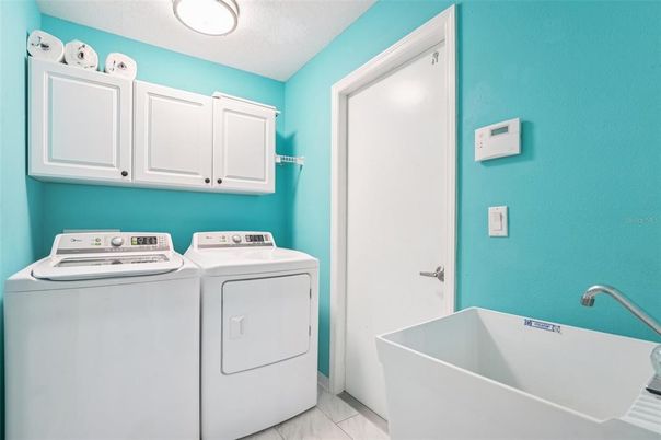 Interior, Washer