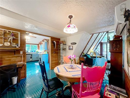 Dining room, Interior, Kitchen, Pendant Lights