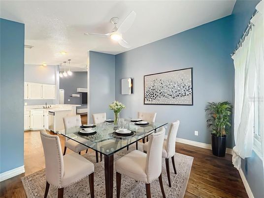 Dining room, Interior, Kitchen, Pendant Lights, Wood Texture Flooring