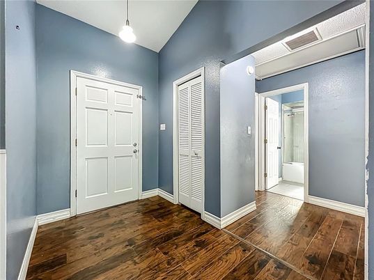 Empty room, Interior, Pendant Lights, Wood Texture Flooring
