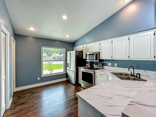 Interior, Kitchen, Recessed Lighting, Wood Texture Flooring