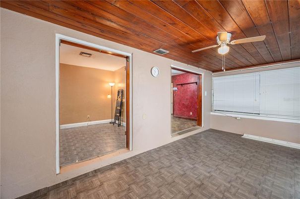 Empty room, Interior, Wooden Ceilings, Wood Texture Flooring