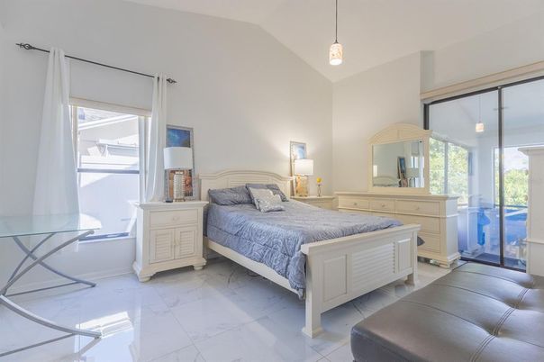 Bedroom, Interior, Marble, Pendant Lights