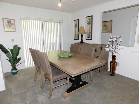 Dining room, Interior