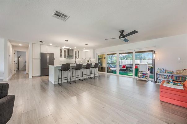 Interior, Kitchen, Pendant Lights, Recessed Lighting, Wood Texture Flooring