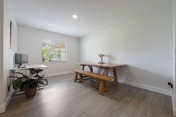 Home Office, Interior, Recessed Lighting, Wood Texture Flooring