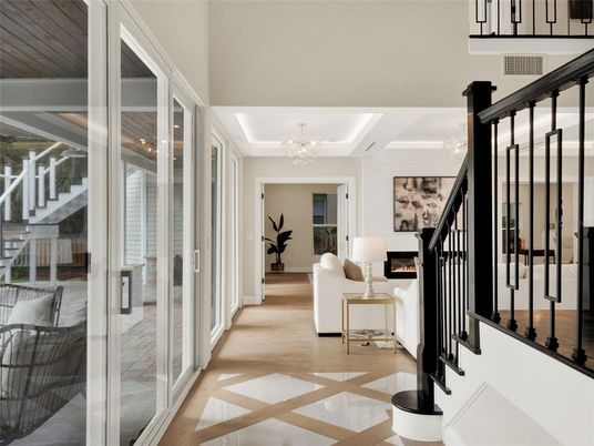 Chandelier, Fireplace, Interior, Recessed Lighting
