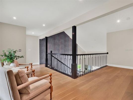 Interior, Recessed Lighting, Wood Texture Flooring