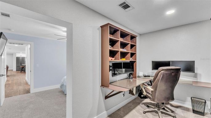 Home Office, Interior, Recessed Lighting, Wood Texture Flooring