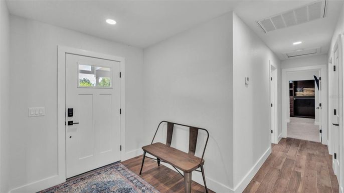 Interior, Recessed Lighting, Wood Texture Flooring