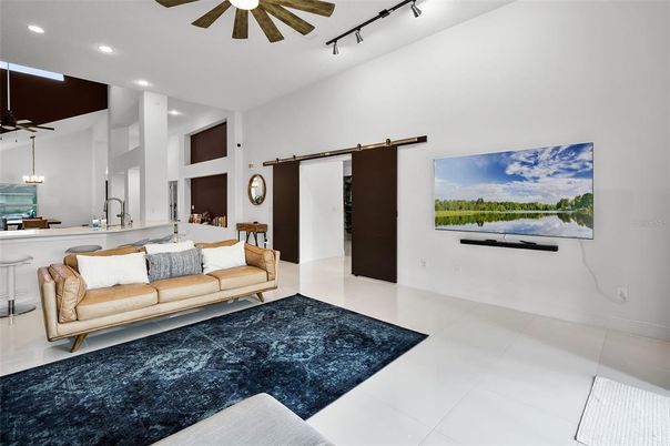 Fireplace, Interior, Living room, Pendant Lights, Recessed Lighting