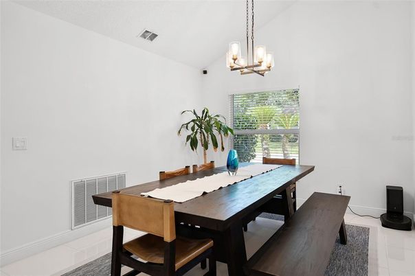 Chandelier, Dining room, Interior, Pendant Lights