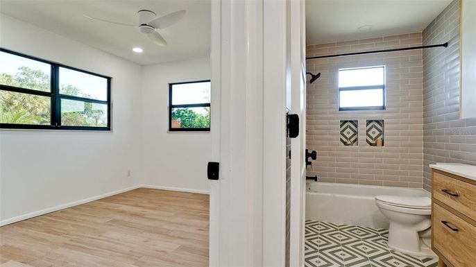 Bathroom, Interior, Recessed Lighting, Wood Texture Flooring
