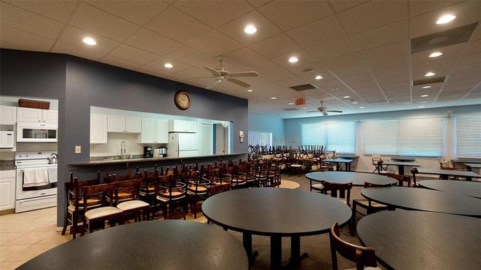 Dining room, Interior, Kitchen, Recessed Lighting