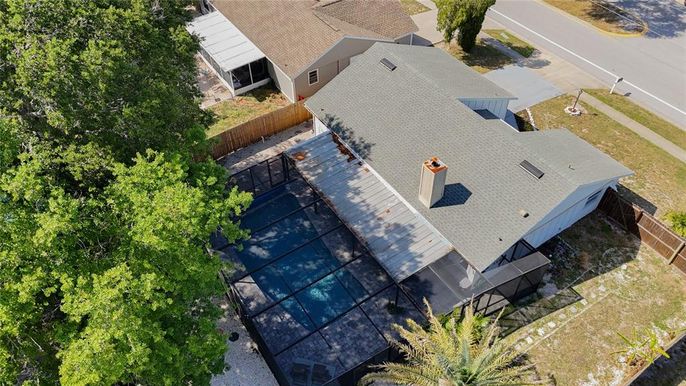 Exterior, Drone