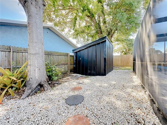 Backyard, Exterior