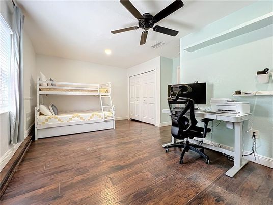 Home Office, Interior, Recessed Lighting, Wood Texture Flooring