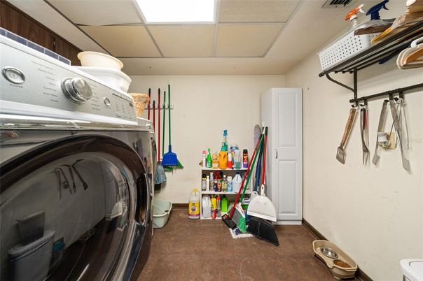 Interior, Washer