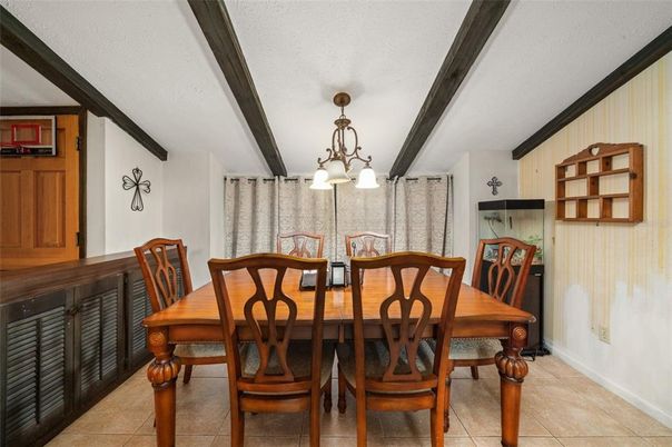 Chandelier, Dining room, Interior