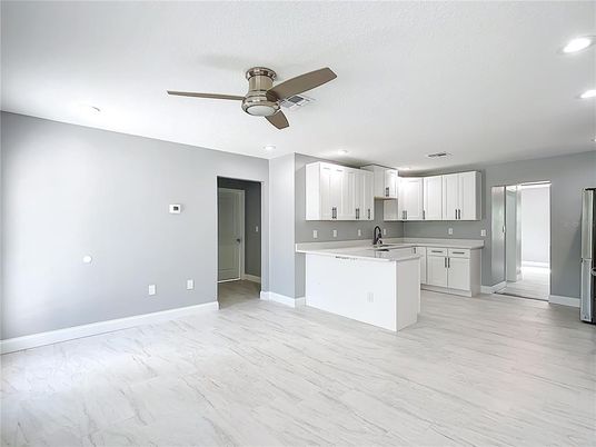 Interior, Kitchen, Marble, Recessed Lighting