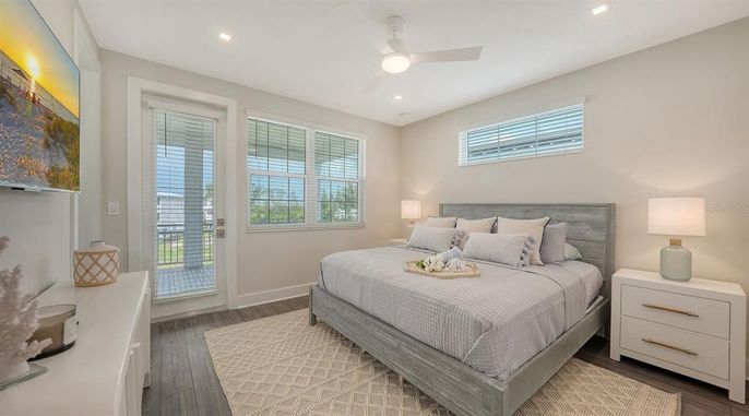 Bedroom, Interior, Recessed Lighting, Wood Texture Flooring