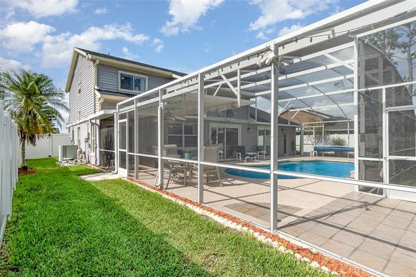 Exterior, Pool, Sun Room