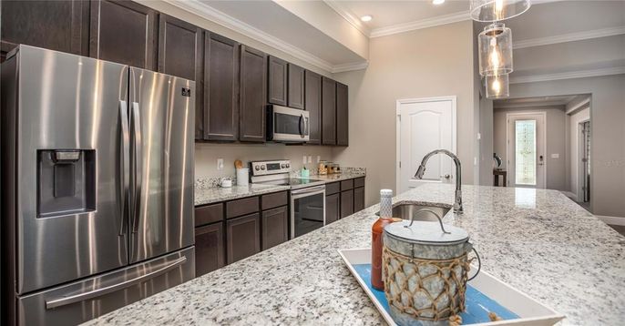 Interior, Kitchen, Pendant Lights, Recessed Lighting, Stainless Steel Appliances