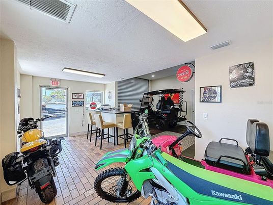 Dining room, Interior, Recessed Lighting