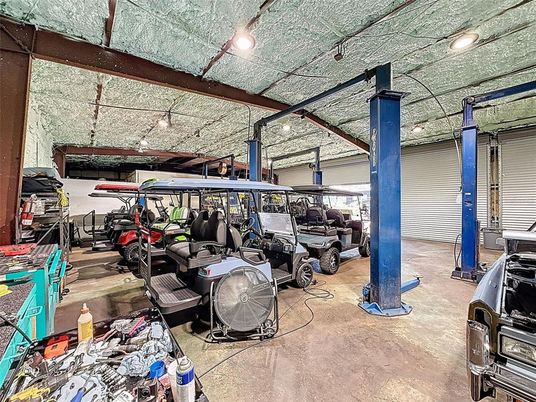 Garage, Interior, Recessed Lighting
