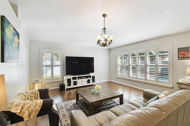 Chandelier, Interior, Living room, Wood Texture Flooring