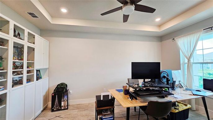 Home Office, Interior, Recessed Lighting, Wood Texture Flooring