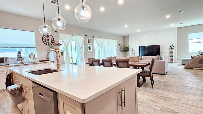 Dining room, Interior, Kitchen, Living room, Pendant Lights, Recessed Lighting, Wood Texture Flooring