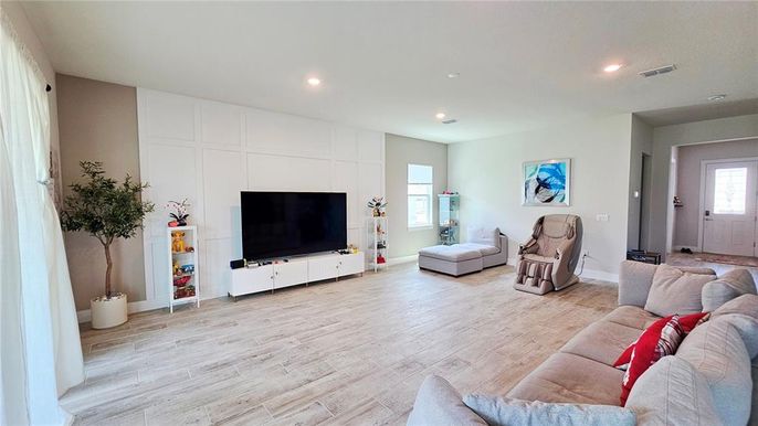 Interior, Living room, Recessed Lighting, Wood Texture Flooring