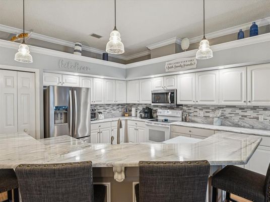 Interior, Kitchen, Pendant Lights, Stainless Steel Appliances