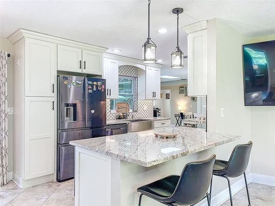 Interior, Kitchen, Pendant Lights, Recessed Lighting, Stainless Steel Appliances