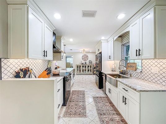 Interior, Kitchen, Recessed Lighting