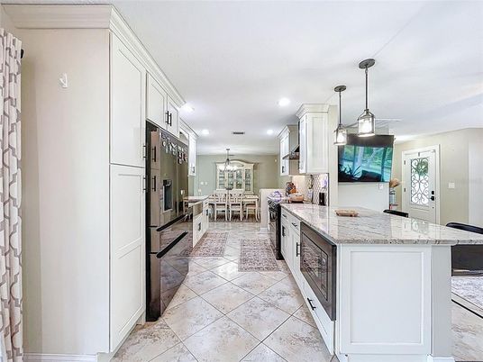Dining room, Interior, Kitchen, Pendant Lights, Recessed Lighting