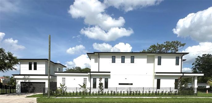 Attached, Exterior, Facade, Modern