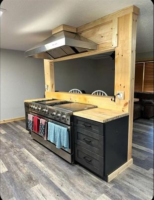 Interior, Kitchen, Stainless Steel Appliances, Wood Texture Flooring
