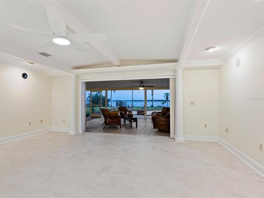 Interior, Recessed Lighting, Water