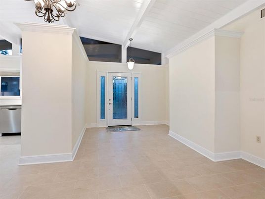Interior, Pendant Lights, Stainless Steel Appliances