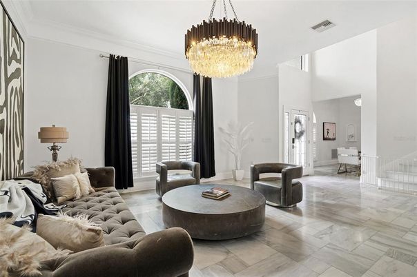 Chandelier, Interior, Living room