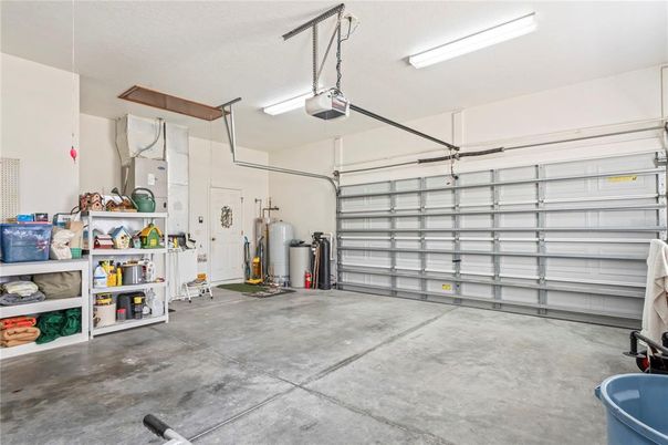 Garage, Interior