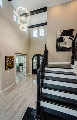 Interior, Pendant Lights, Wood Texture Flooring