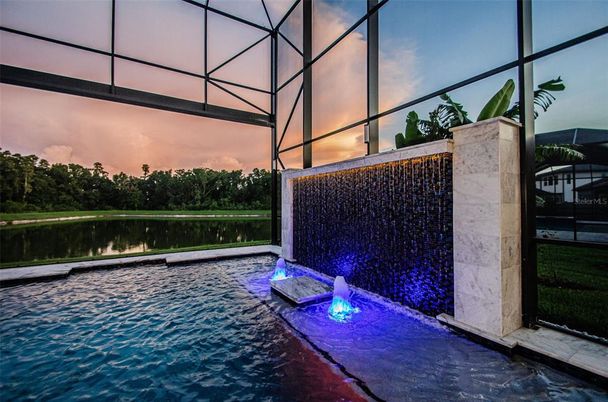 Exterior, Pool, Water