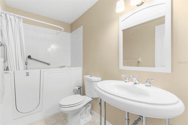 Bathroom, Interior