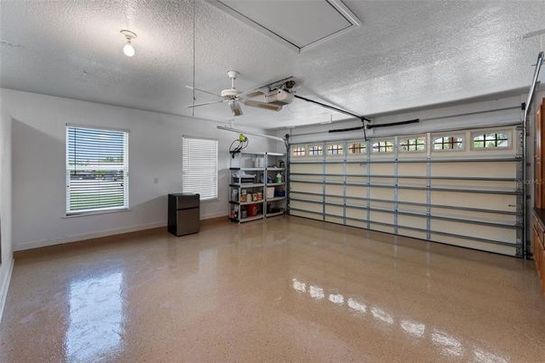 Garage, Interior