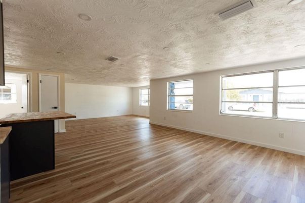 Empty room, Interior, Recessed Lighting, Wood Texture Flooring