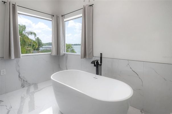 Bathroom, Free Standing Baths, Interior, Marble, Marble Walls, Water