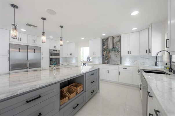 Interior, Kitchen, Pendant Lights, Recessed Lighting, Stainless Steel Appliances